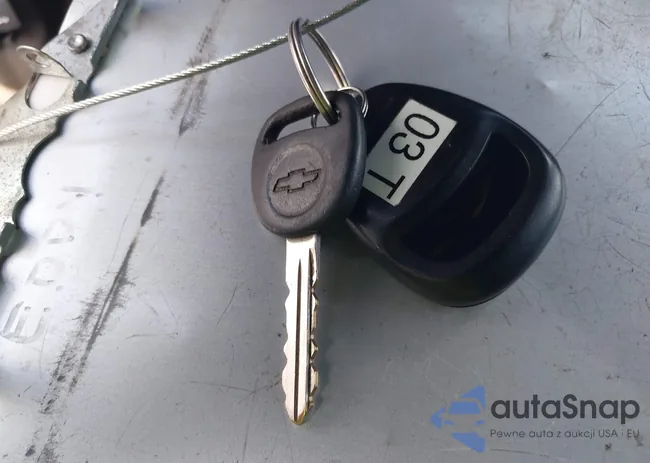 1GNDS13S032105233: 42677019