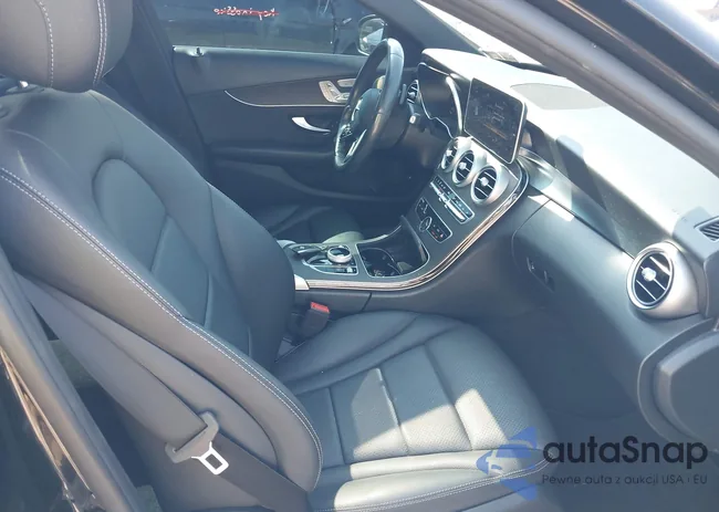 W1KWF8EB1MR612586: 42677062