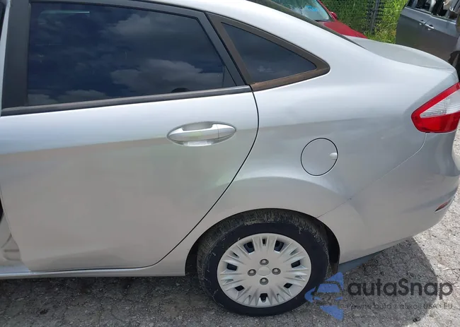 3FADP4AJ1JM132300: 42677197