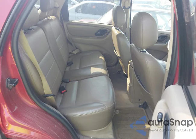 1FMYU93114KB38538: 42678317