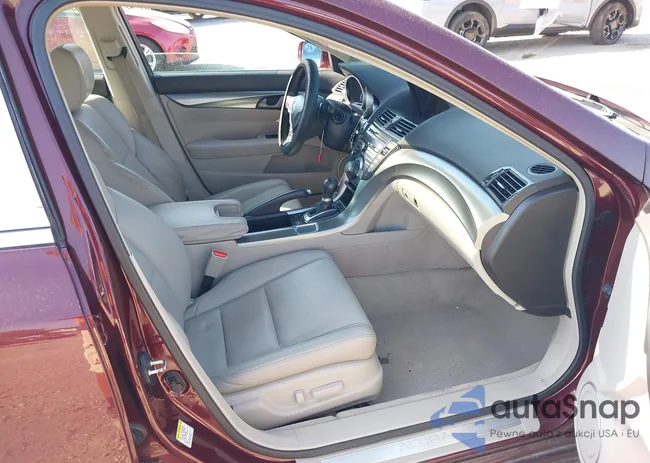 19UUA8F50AA015224: 42678436