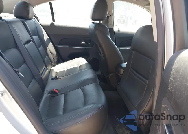 1G1PE5SB4D7158696: 42678648