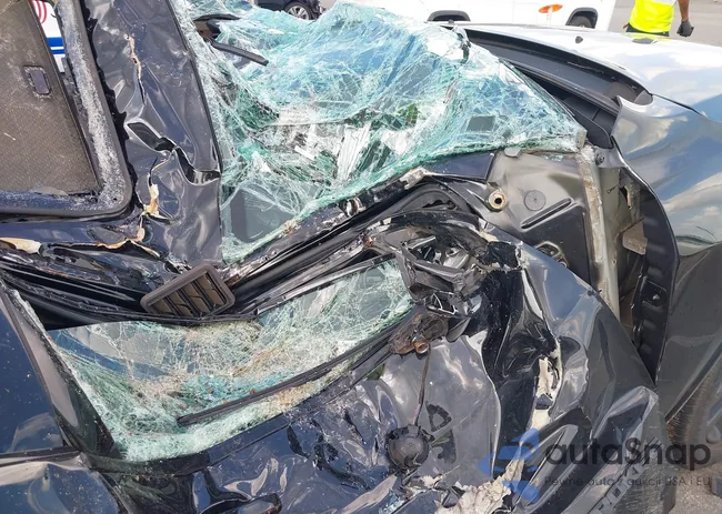 1C4RJFAG5JC215683: 42678779