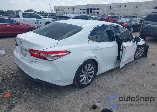 4T1B11HK3JU067988: 42678850