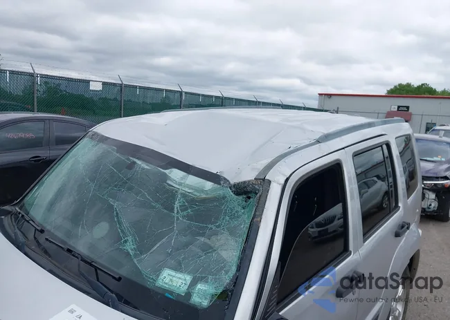 1C4PJMAK4CW111011: 42678858