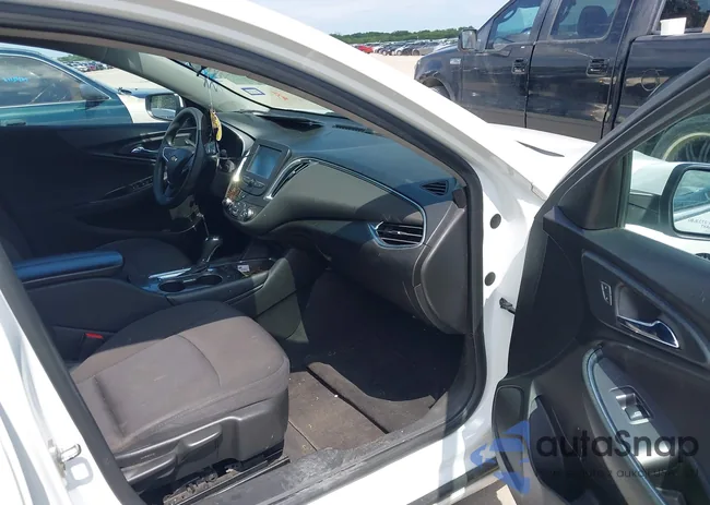 1G1ZD5ST3JF160347: 42678060