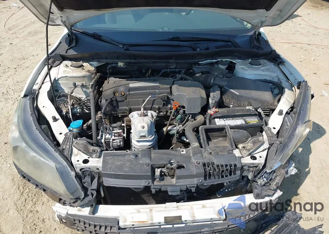 1HGCR2F34DA011441: 42679374