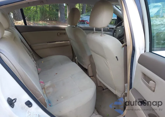 3N1AB6AP8BL677948: 42679518