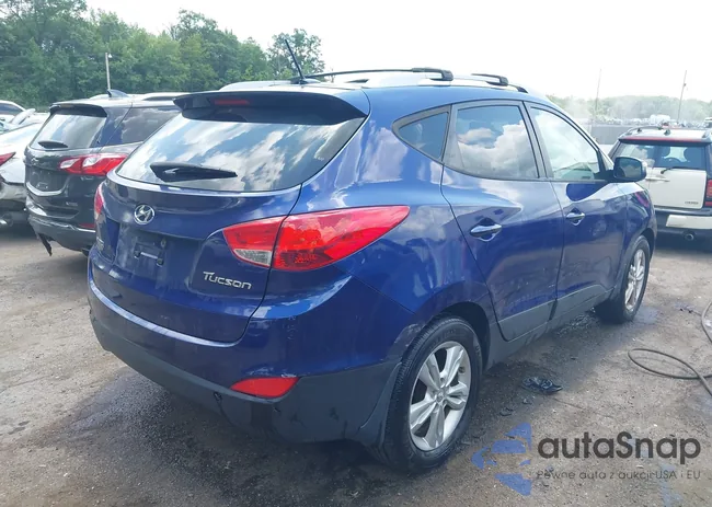 KM8JU3AC5CU358299: 42679532