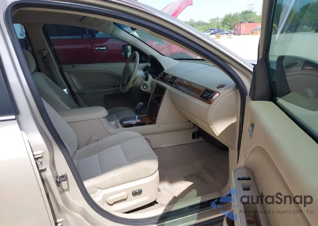 1FAFP24176G139830: 42679562