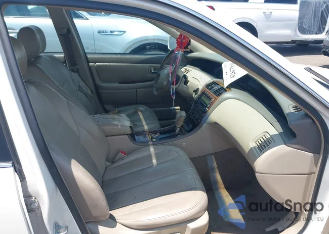 4T1BF28B02U216155: 42679690