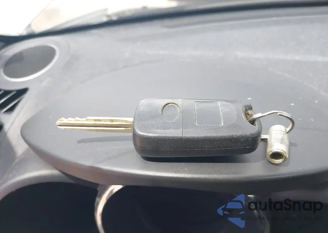 KNDJT2A20B7707620: 42679701