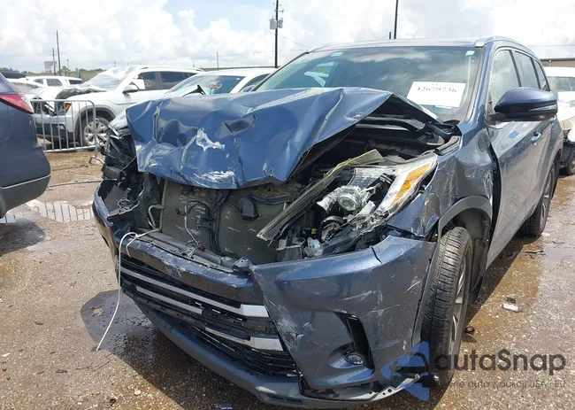 5TDJZRFHXJS903220: 42679736