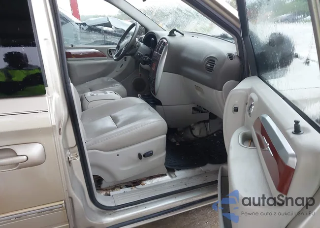 2C8GP64L85R515213: 42679748