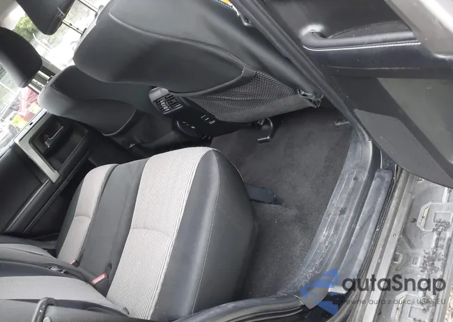 JTEBU5JR6K5678261: 42679813