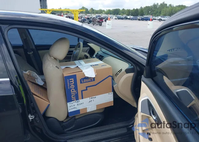 1N4AL3AP4HC230343: 42679087