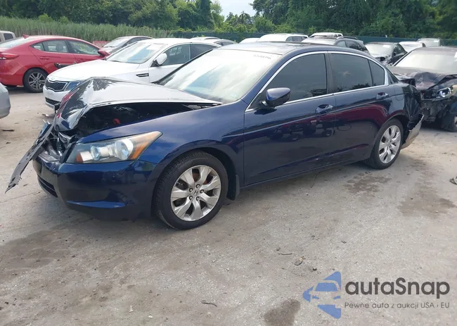 1HGCP2F77AA144263: 42680396