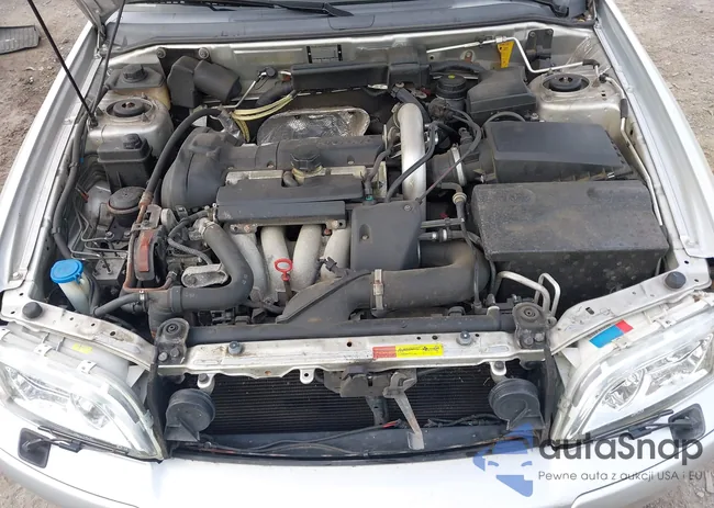 YV1VW27543F006154: 42680517