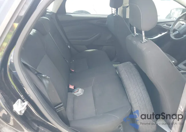 1FADP3E24FL362645: 42680553