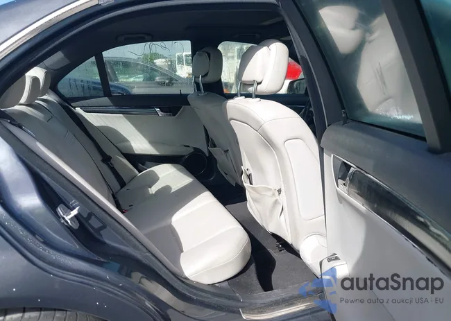 WDDGF5EB8BR138622: 42680695