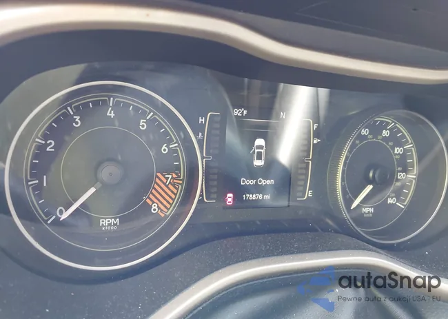 1C4PJMCS1EW147528: 42680774