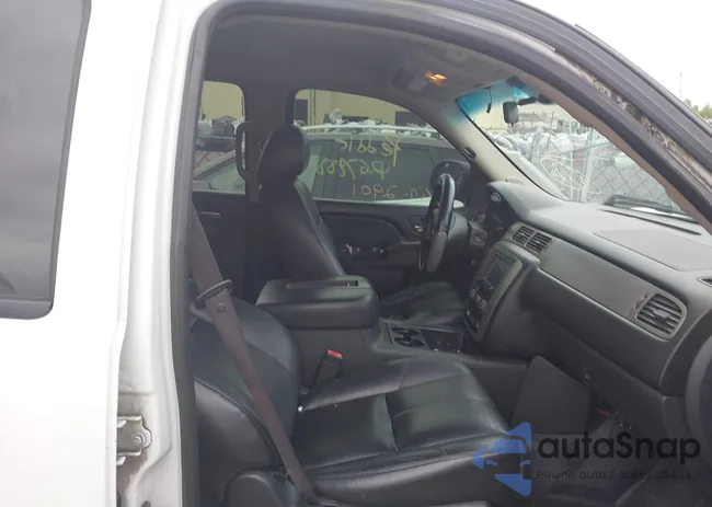 1GNLC2E02CR322901: 42679887