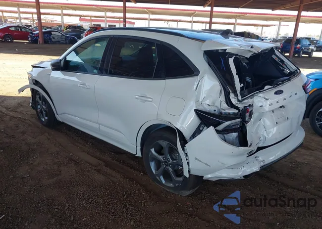 1FMCU0MN4PUB15819: 42679940