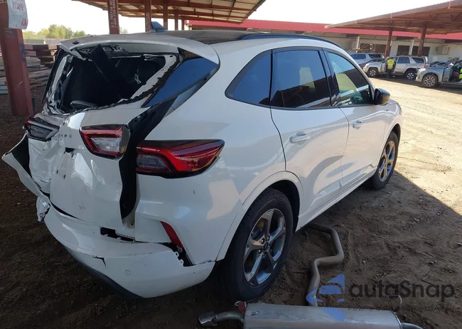 1FMCU0MN4PUB15819: 42679940