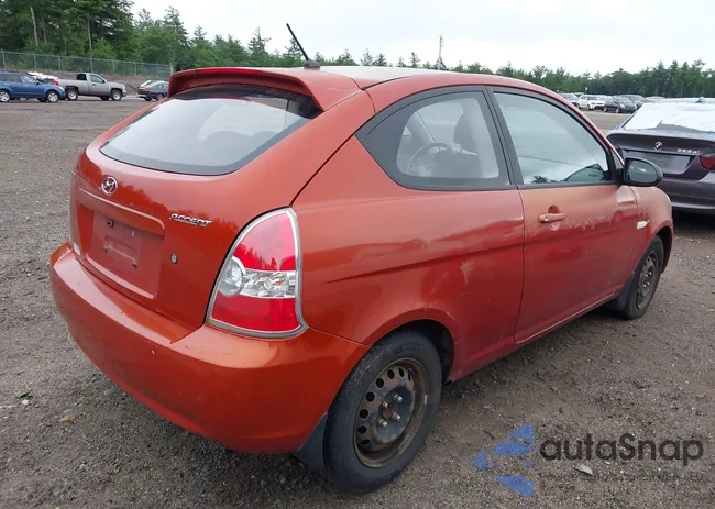 KMHCM36C28U070250: 42680166