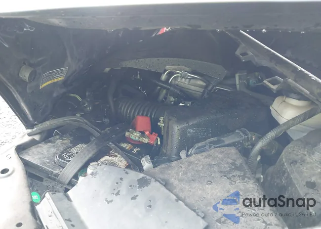 2T1BURHE8HC825741: 42681579