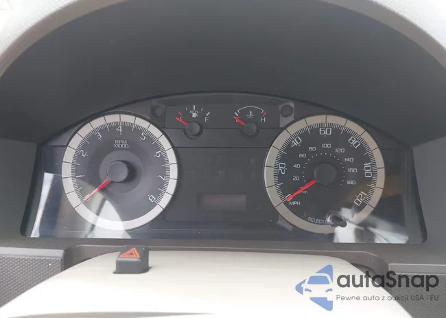 1FMCU931X8KB99581: 42681620