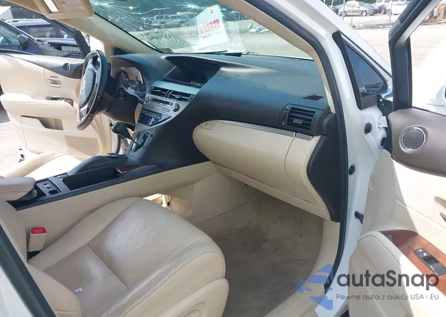 2T2BK1BA2DC215899: 42681694