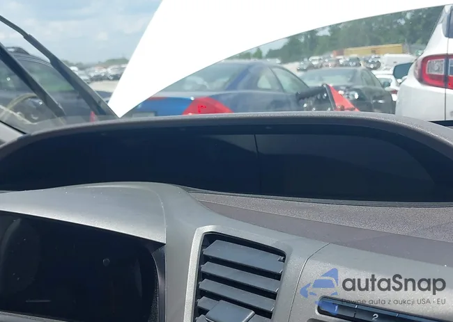 2HGFB2F58CH008674: 42681696