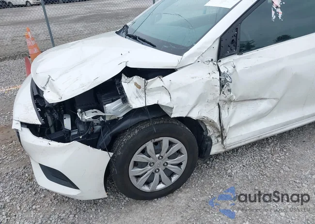 3KPC24A66LE109883: 42681039