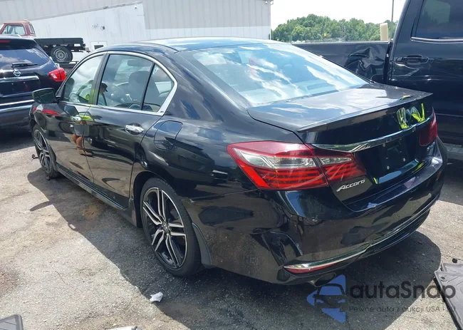 1HGCR2F55HA050921: 42681095