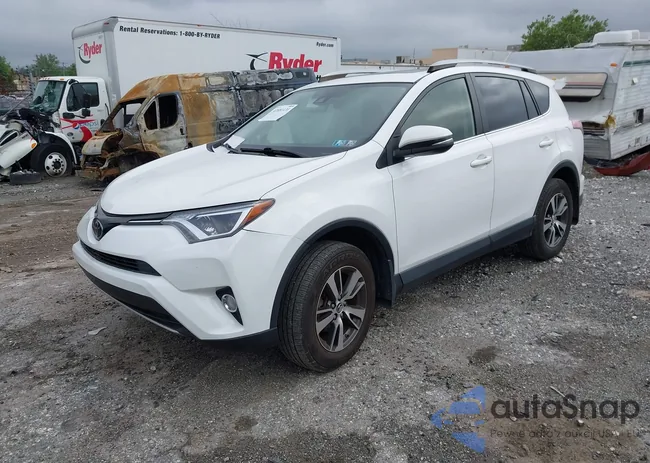 JTMRFREV9JD240995: 42681131