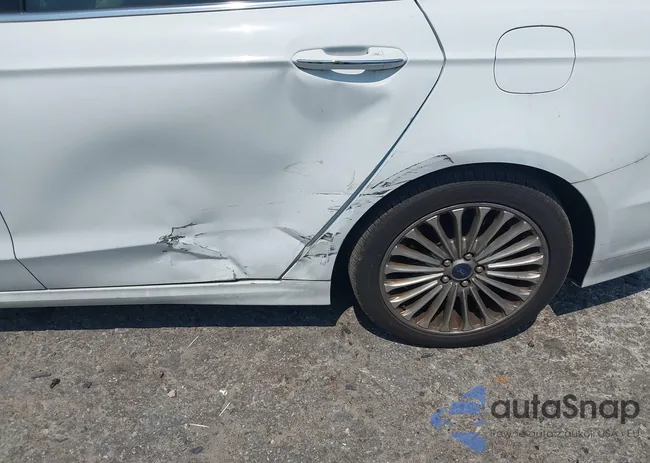 3FA6P0K95ER276673: 42681266