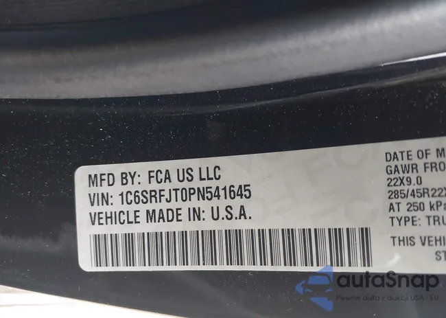 1C6SRFJT0PN541645: 42682307