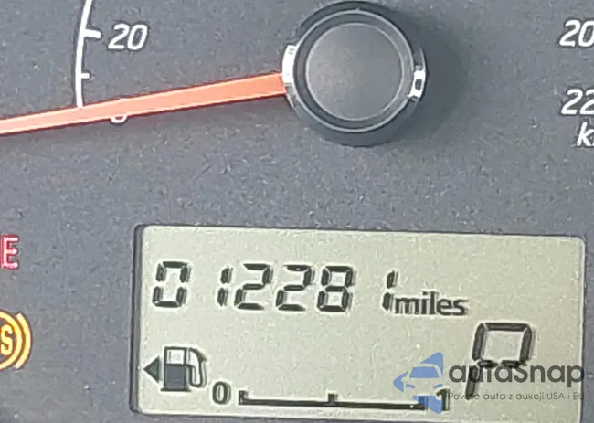 ML32AUHJ9RH033557: 42682453