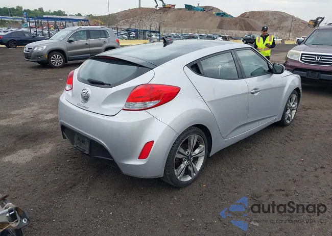 KMHTC6AD6HU322778: 42682538