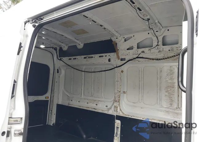 1FTYR2XM1KKB75460: 42682602