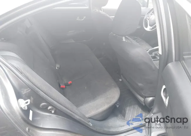 2HGFB2F87DH537738: 42682683