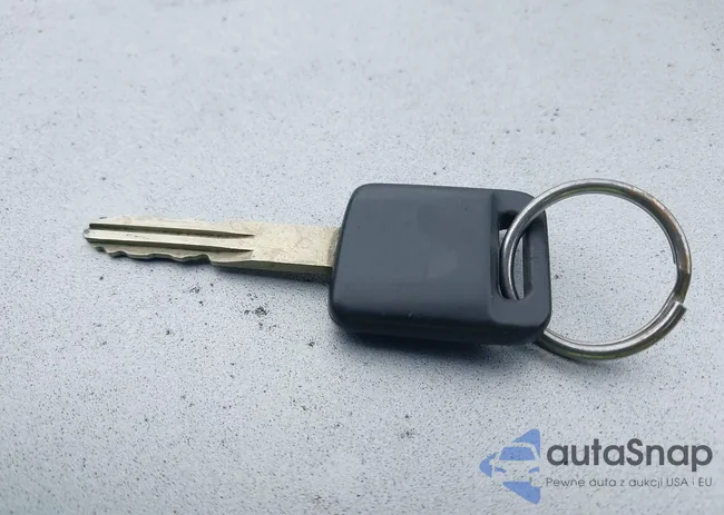 3N1BC13E57L417837: 42682752