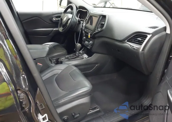 1C4PJMLX1LD642137: 42682841