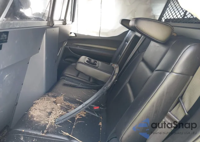 1C4SDJFT8PC590851: 42681923