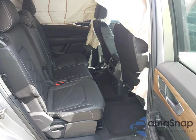 1V2LR2CA1RC593641: 42681932