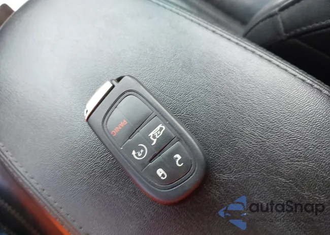 1C4PJMJS0GW343918: 42682012