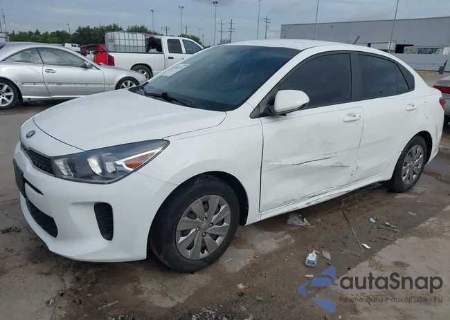 3KPA24AD2LE320889: 42682130