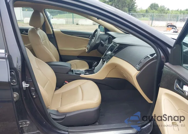 5NPEC4AC6BH170785: 42682258