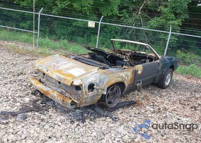 1FACP44E2NF143953: 42683365